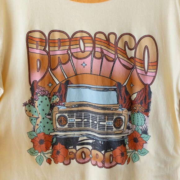 Ford Bronco Women’s Size XL Retro Graphic Ringer T-Shirt Vintage Style Tee - Picture 2 of 5